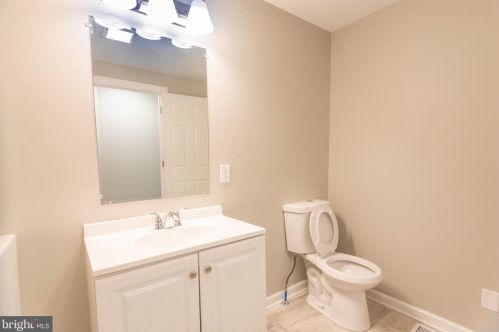 332 Lehman St, Lebanon PA  17046-3884 exterior