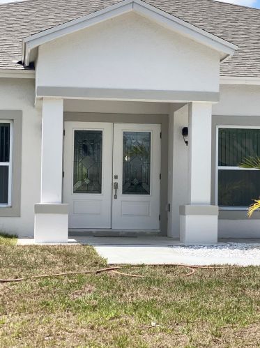 406 Ridgecrest Dr, Fort Pierce, FL 34953-7507