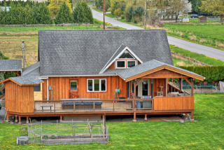 11210 69th Dr, Bryant, WA 98223-8825