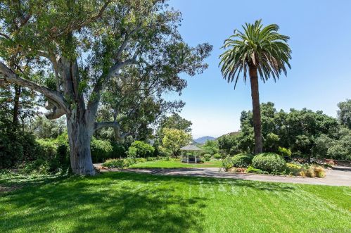 2917 Tavern Rd, Alpine CA  91901-3141 exterior