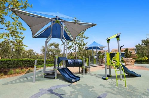 80 Hazelton, Irvine CA  92620-2189 exterior