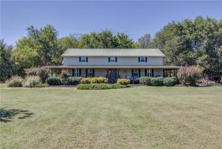 1725 Hill Rd, Eagleville, TN 37060-4131