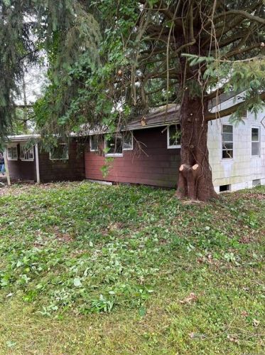 2800 Sarles Dr, Yorktown Hgts, NY 10598-3323