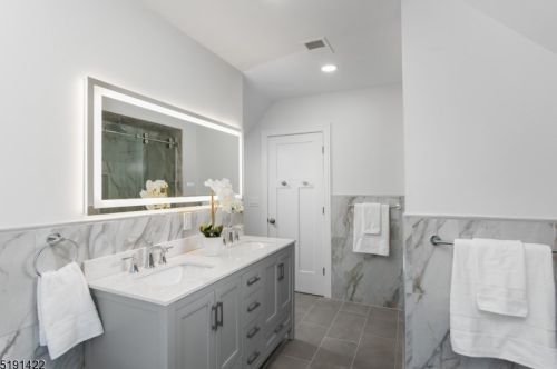 49 Elmwood Ave, Montclair NJ  07042-4531 exterior