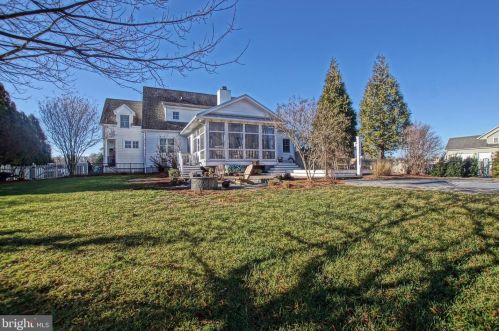 35807 Black Marlin Dr, Lewes, DE 19958-5036