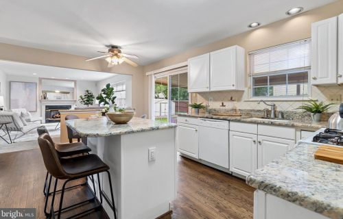 1104 Chestnut Ave, Norristown PA 19403-2874 exterior