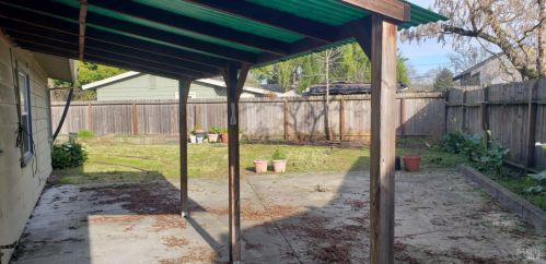 1202 Matanzas Way, Santa Rosa CA  95405-6921 exterior
