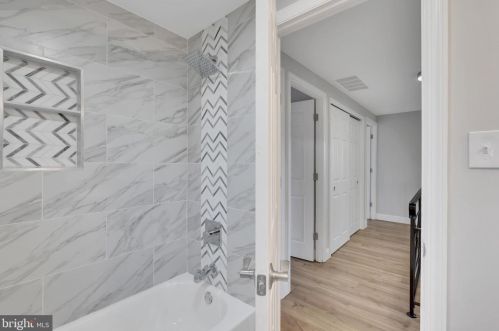 83 Hamilton Ln, Willingboro NJ  08046-1704 exterior