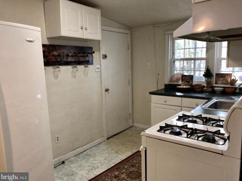 73 Peony St, Browns Mills NJ  08015-3438 exterior