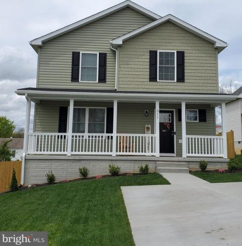 380 Hupp St, Strasburg, VA 22657-2112