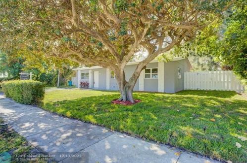 1485 1st Ct, Boynton Beach FL  33435-2609 exterior