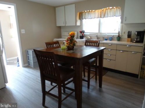 506 Fayette St, Lees Cross Roads, PA 17257-1729
