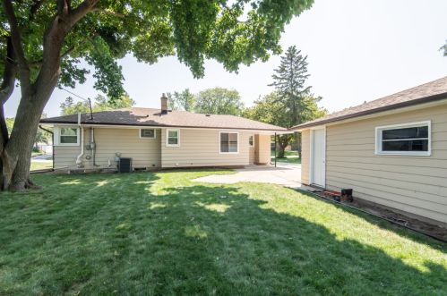 5222 Terry Ave, Milwaukee, WI 53223-3064