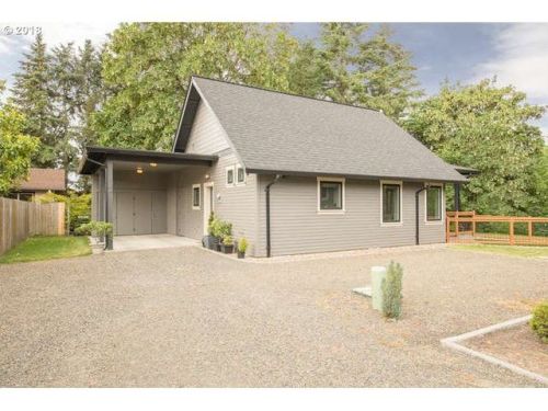 824 Collard St, Mcminnville, OR 97128-5839