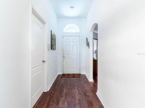 9805 White Barn Way, Riverview, FL 33569-5599