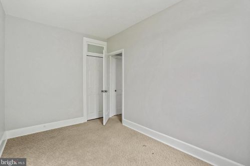 512 Taylor St, Washington DC 20011-5915 exterior