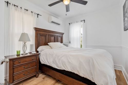 127 Lincoln Ave, Roselle Park NJ  07204-1705 exterior