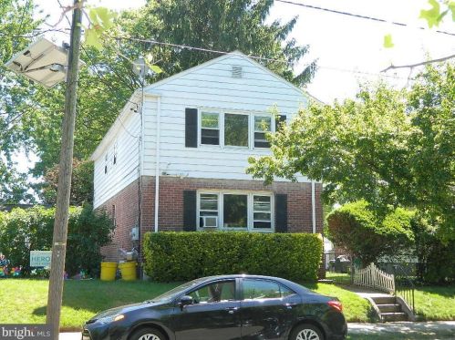 717 Woodland St, Trenton, NJ 08610-6153