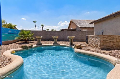 1101 Washington Ave, Gilbert, AZ 85233-5233