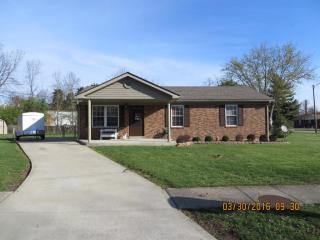 1901 Primrose Path, Paris, KY 40361-1118