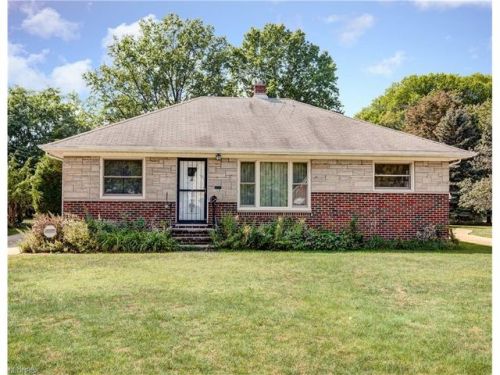 310 280th St, Cleveland, OH 44132-1310