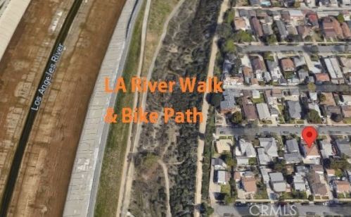 136 53rd St, Long Beach, CA 90805-5926