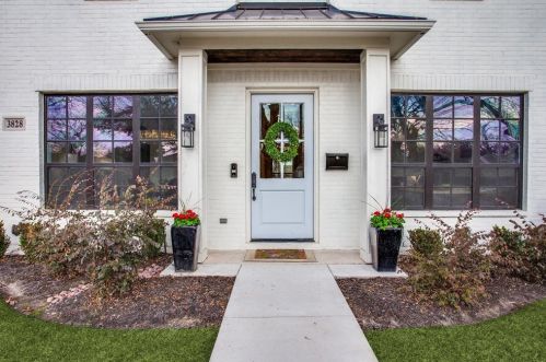 3828 Englewood Ln, Fort Worth, TX 76107-1028