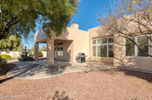 300 Hidden Quail Dr, Tucson AZ  85704-6940 exterior