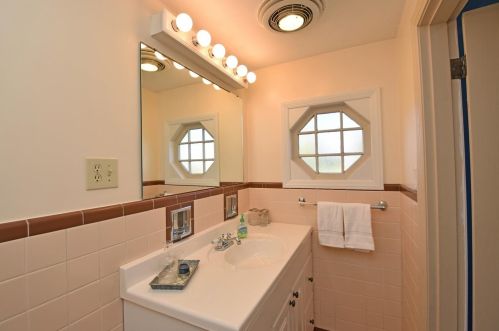 6009 Cleves Warsaw Pike, Cincinnati OH 45233-4935 exterior