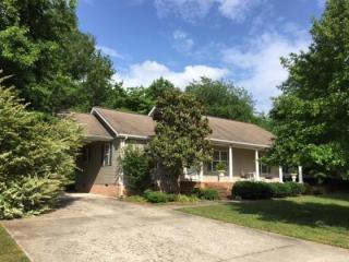 287 Creek Ln, Mc Minnville, TN 37110-8403