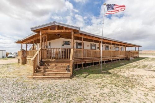 27828 Black Butte Rd, Wittmann, AZ 85361-9680