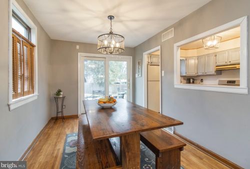 1611 Buttonwood Rd, Flourtown PA  19031-2202 exterior