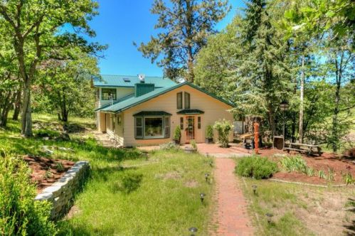 4412 Old Highway 99, Ashland, OR 97520-8728