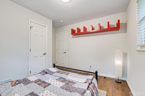 13 Van Buren Ave, Metuchen NJ  08840-1224 exterior