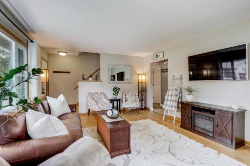 709 Westowne Ave, Waukesha WI  53188-2833 exterior