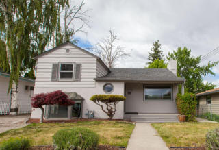 1036 Tyler St, Wenatchee WA  98801-2759 exterior