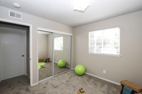 118 Oakmeade Ct, Vacaville CA exterior