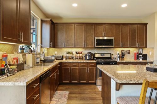 9435 Vintner Cir, Grayson CA  95363-8902 exterior