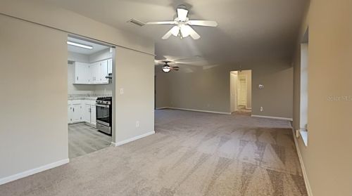 2232 Illinois Ave, Deltona, FL 32738-2918