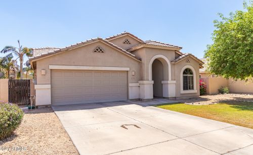 3381 Flamingo Ct, Gilbert, AZ 85297-8206