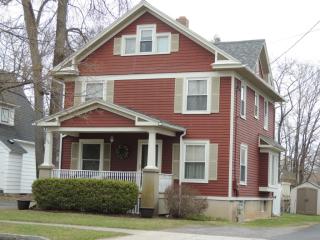 129 Park Ave, Canandaigua, NY 14424-1420