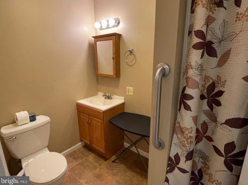 1567 Potter Dr, Pottstown PA 19464-2978 exterior