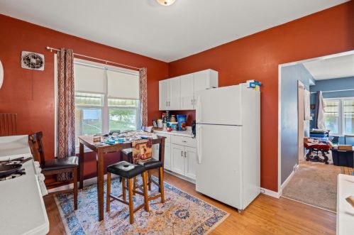 4310 Packard Ave, Cudahy WI 53110-1157 exterior