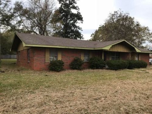 407 Roberts St, Deridder, LA 70634-3316