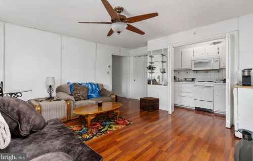 2409 Little River Rd, Haymarket VA  20169-1205 exterior