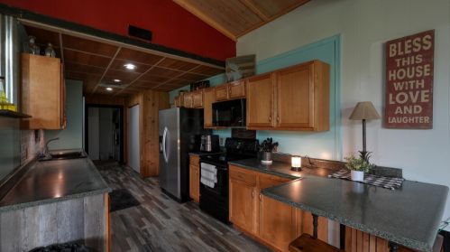 26718 Armstrong Rd, Laurelville OH  43135-9716 exterior