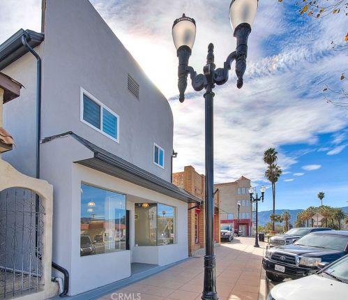 144 Main St, Lake Elsinore CA  92530-3826 exterior
