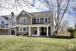 344 Penfield Rd, Fairfield, CT 06824-6614