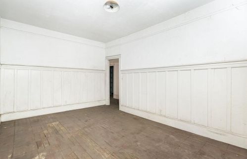 4712 International Blvd, Oakland CA  94601-5239 exterior