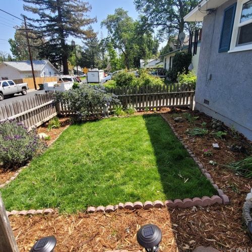 475 9 St, Lakeport CA  95453-4220 exterior